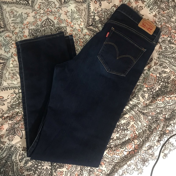 Levi’s Jeans - Picture 2 of 6